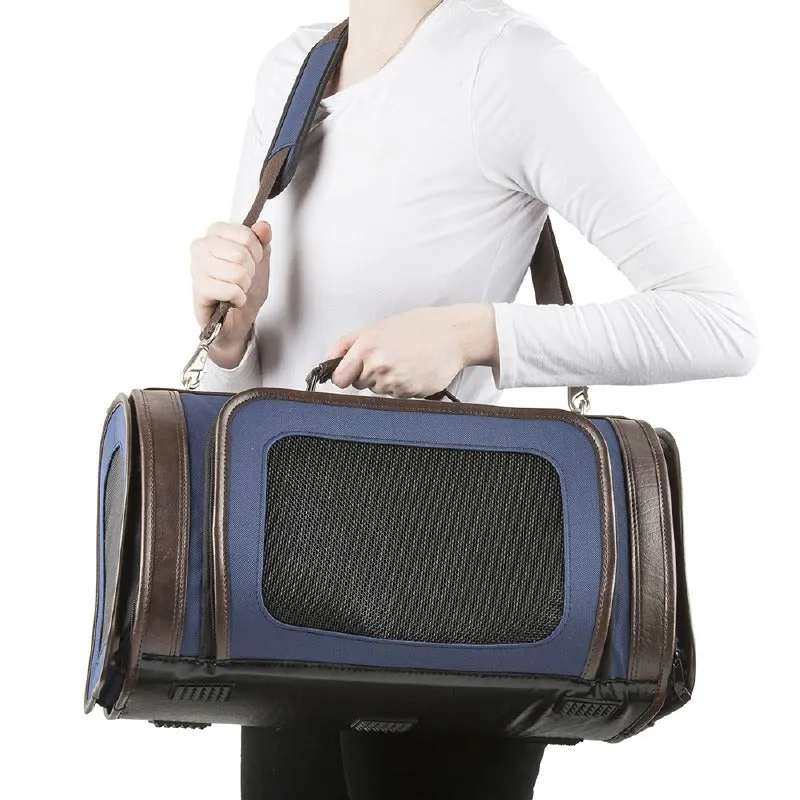 Kelle Travel Pet Carrier: Navy